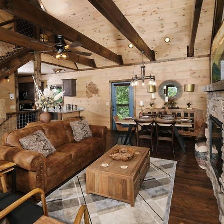 Chestnut Bearadise Villa Gatlinburg Eksteriør bilde